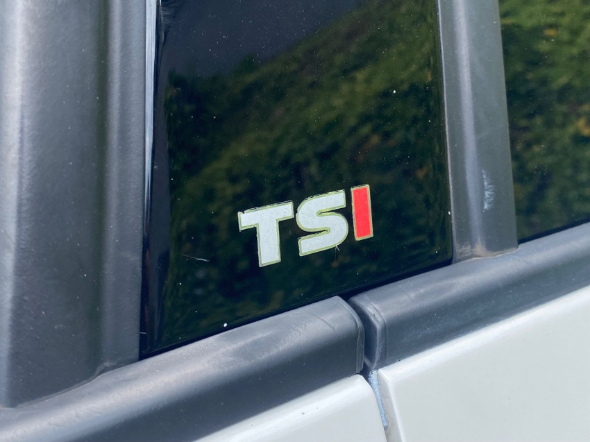 volkswagen up 1.0 tsi pepper 12v flex 4p manual 201927