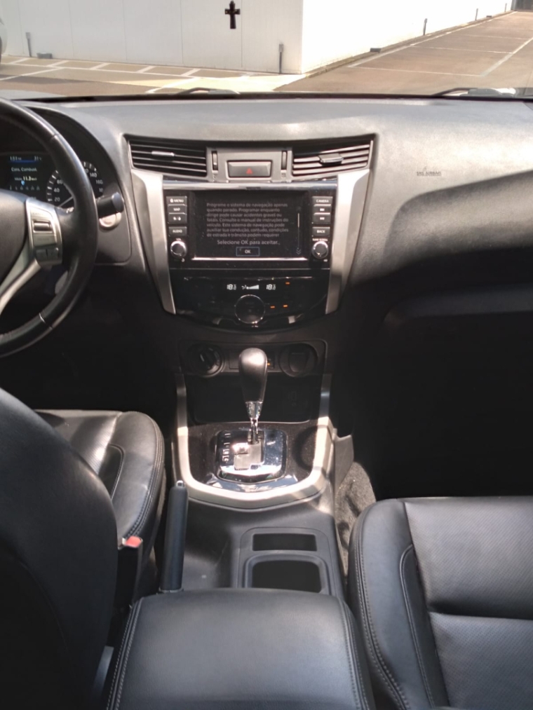 nissan frontier 2.3 16v turbo diesel xe cd 4x4 automatico gasolina 4p semiautomatico 20209