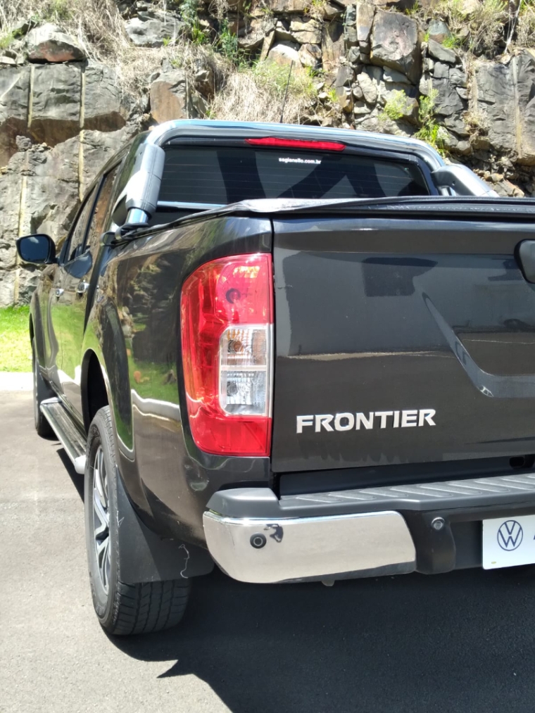 nissan frontier 2.3 16v turbo diesel xe cd 4x4 automatico gasolina 4p semiautomatico 202014