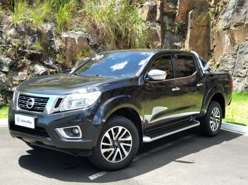 nissan frontier 2.3 16v turbo diesel xe cd 4x4 automatico gasolina 4p semiautomatico 2020