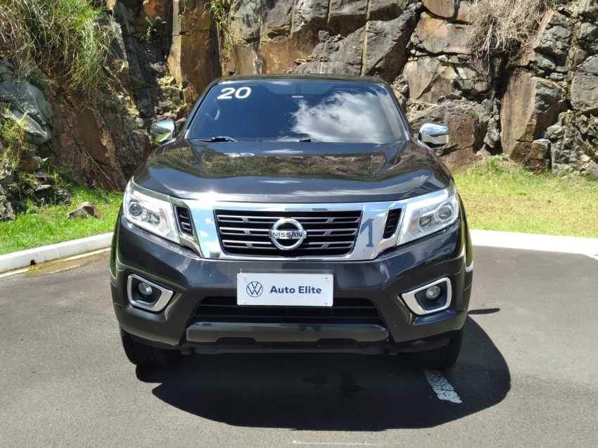 nissan frontier 2.3 16v turbo diesel xe cd 4x4 automatico gasolina 4p semiautomatico 20203