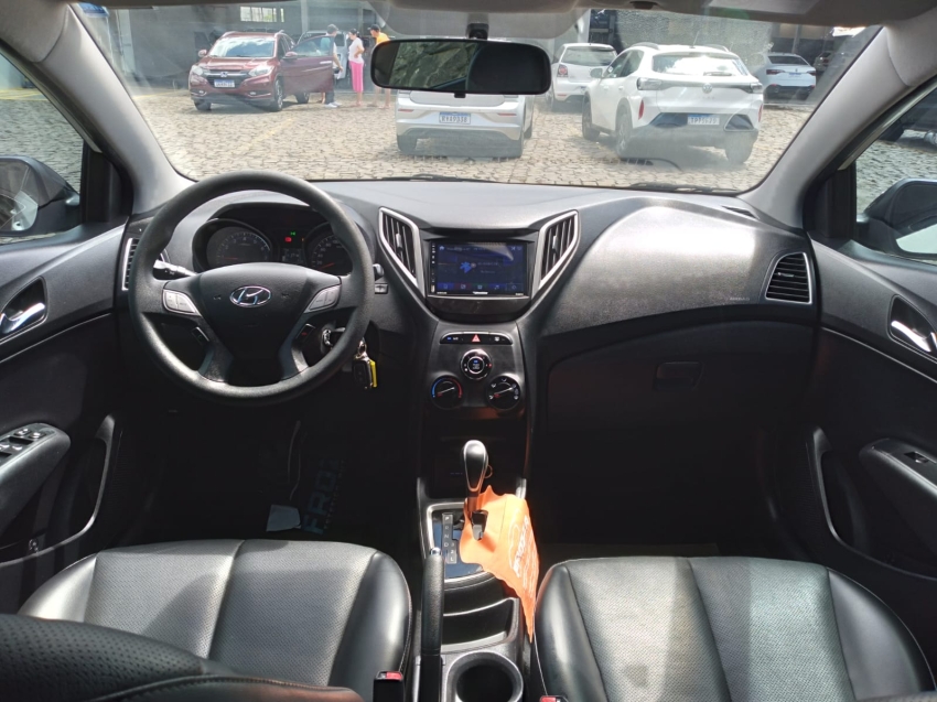 hyundai hb20 1.6 spicy 16v flex 4p automatico 201514