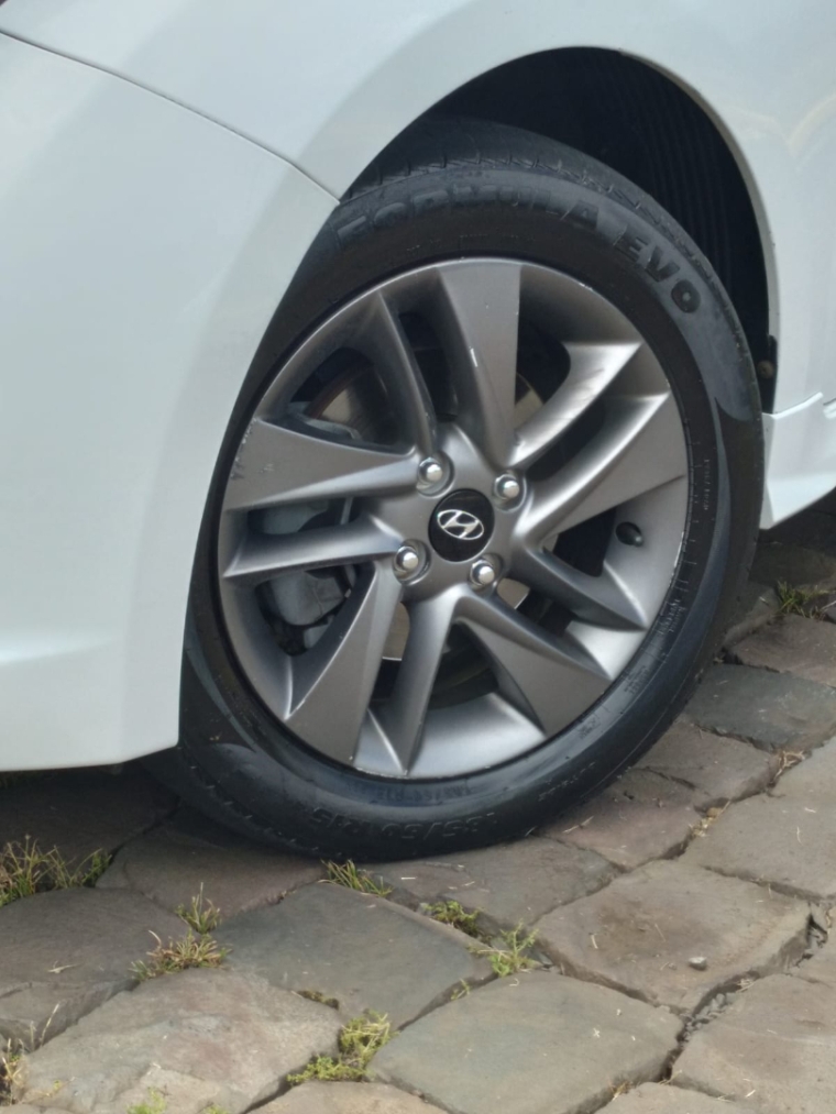 hyundai hb20 1.6 spicy 16v flex 4p automatico 20152