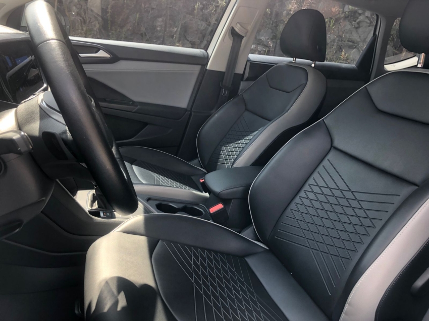 volkswagen taos 1.4 250 tsi total flex comfortline automatico 4p 202214