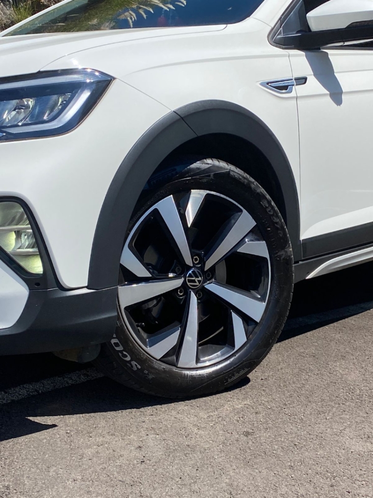 volkswagen nivus 1.0 200 tsi total flex highline automatico 4p 20242