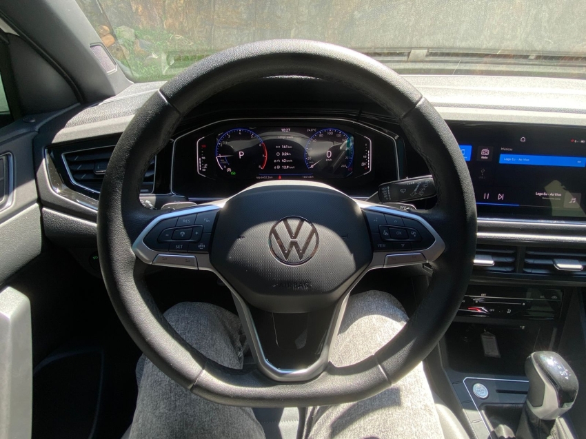 volkswagen nivus 1.0 200 tsi total flex highline automatico 4p 202418