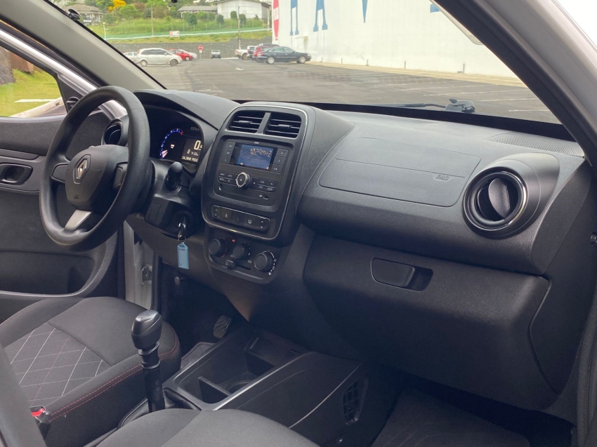 renault kwid 1.0 12v sce flex zen manual 4p 20239