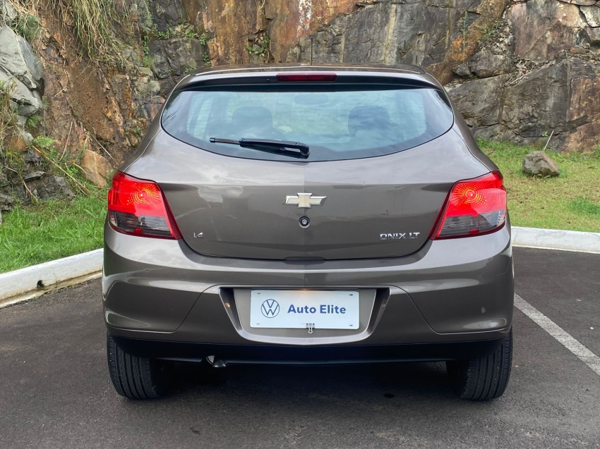 chevrolet onix 1.4 mpfi lt 8v flex 4p manual 20148