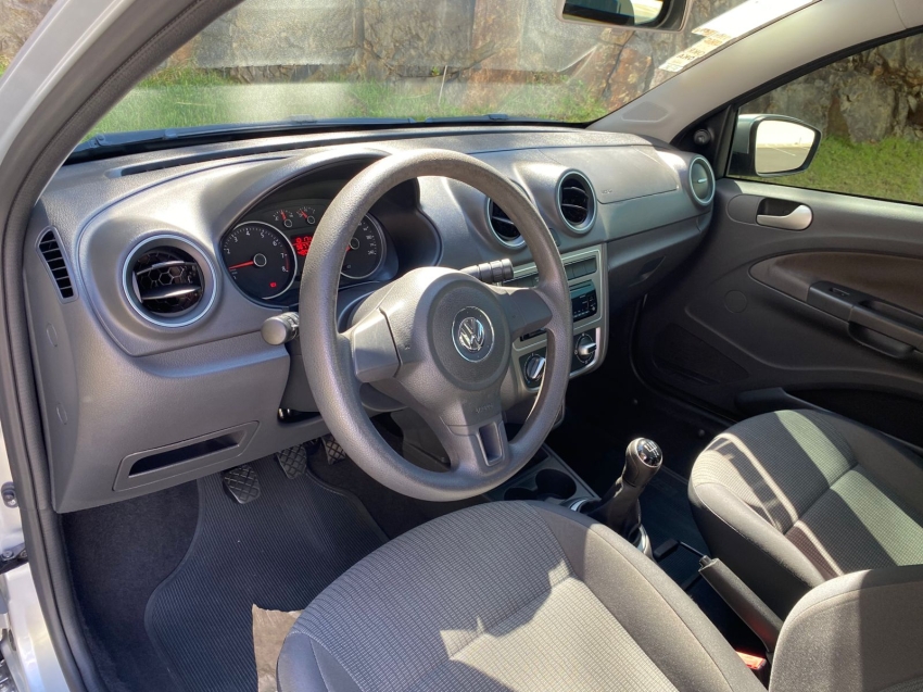 volkswagen saveiro 1.6 mi cs 8v flex 2p manual g.vi 20147