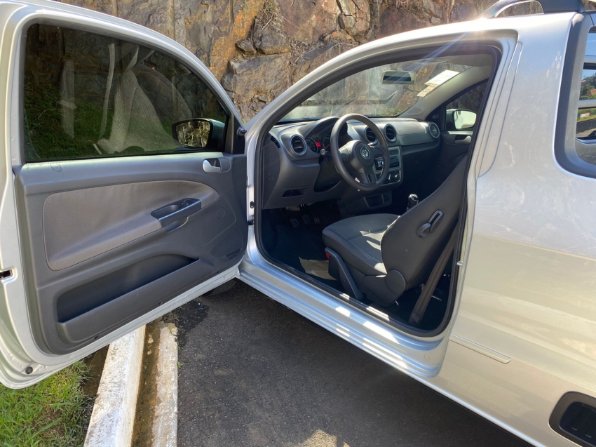 volkswagen saveiro 1.6 mi cs 8v flex 2p manual g.vi 20145