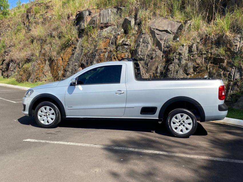 volkswagen saveiro 1.6 mi cs 8v flex 2p manual g.vi 20143