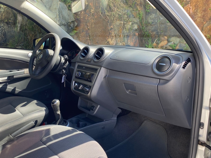 volkswagen saveiro 1.6 mi cs 8v flex 2p manual g.vi 201410