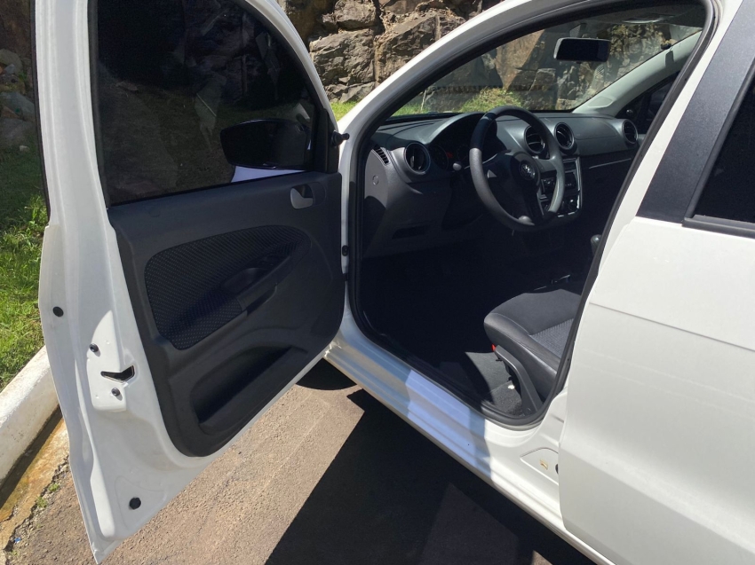 volkswagen gol 1.0 mi trendline 8v flex 2p manual 4p 20158