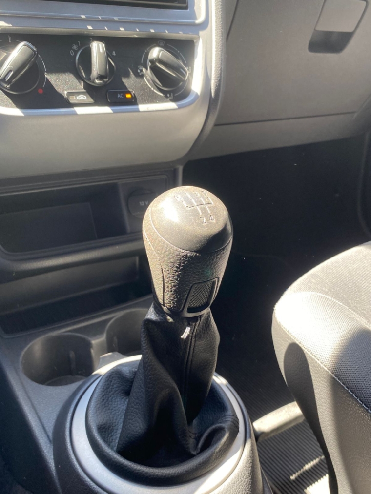 volkswagen gol 1.0 mi trendline 8v flex 2p manual 4p 20156