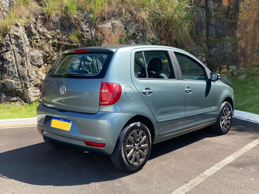 volkswagen fox 1.0 mi trend 8v flex 4p manual 20128