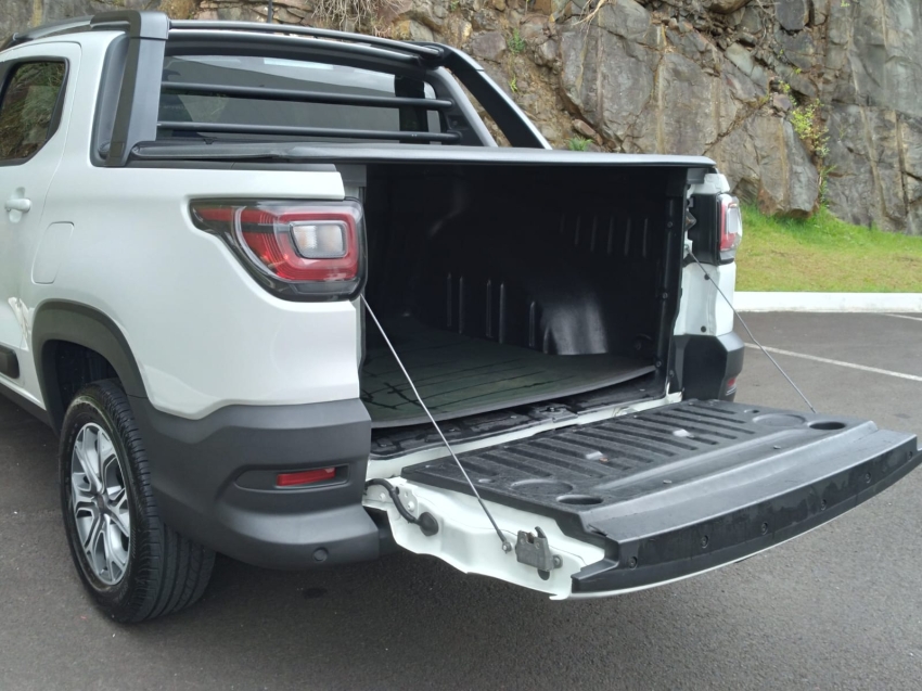 fiat strada 1.3 firefly flex volcano cd manual 4p 202119