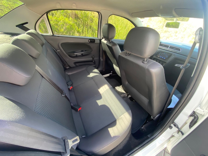 volkswagen voyage 1.0 12v mpi totalflex 4p manual flex 20236