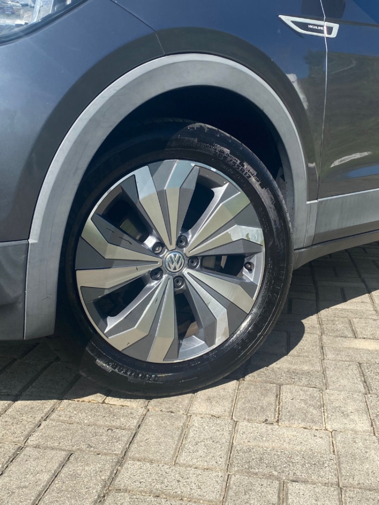 volkswagen t-cross 1.4 250 tsi total flex highline automatico 4p 20201