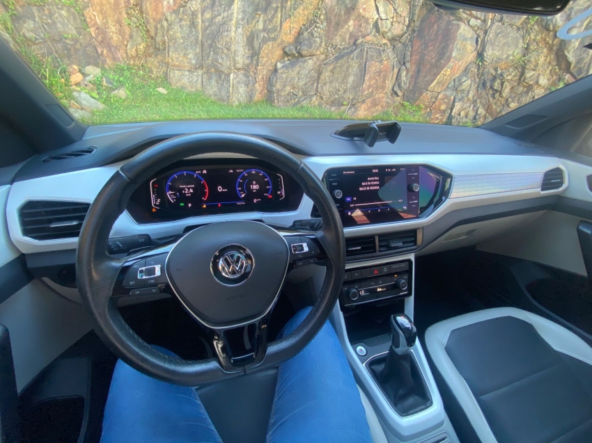 volkswagen t-cross 1.4 250 tsi total flex highline automatico 4p 202012