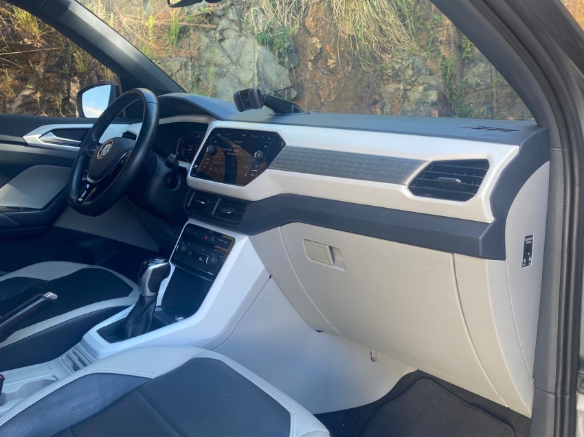 volkswagen t-cross 1.4 250 tsi total flex highline automatico 4p 202016