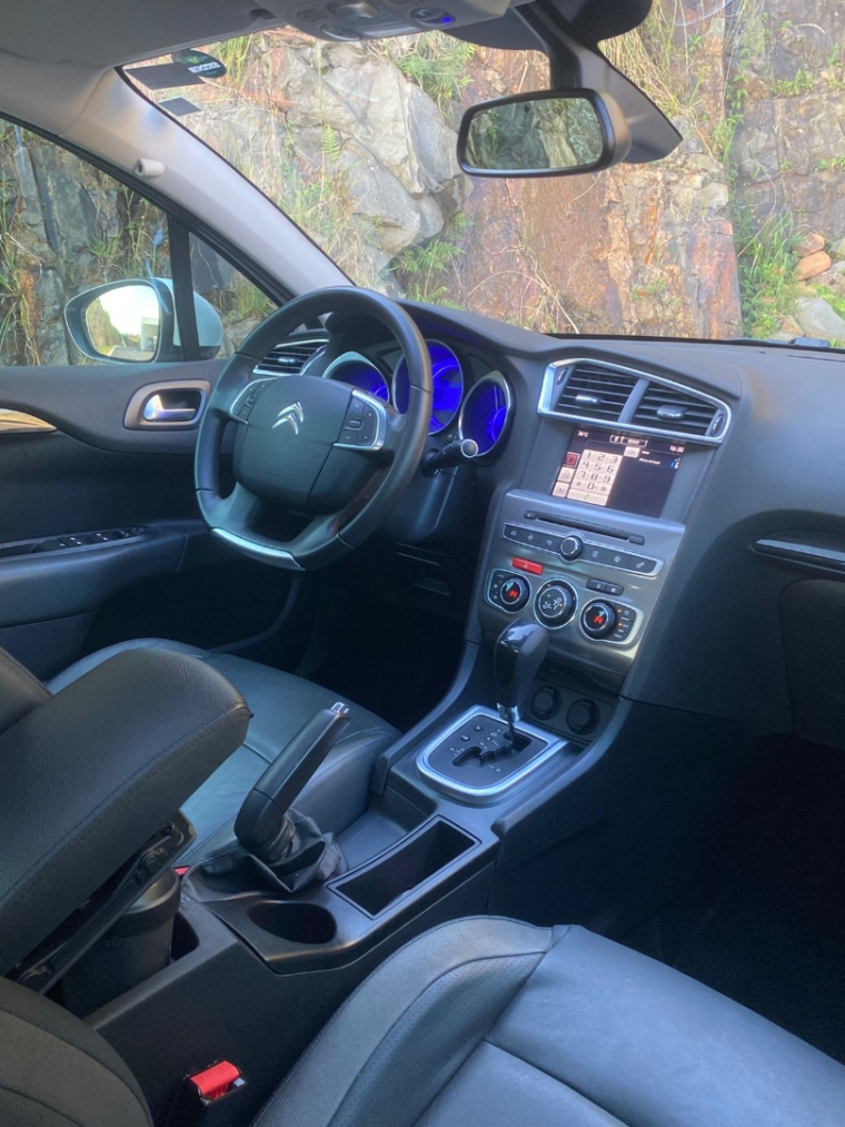 citroen c4 lounge 1.6 thp flex exclusive bva 4p automatico 201810