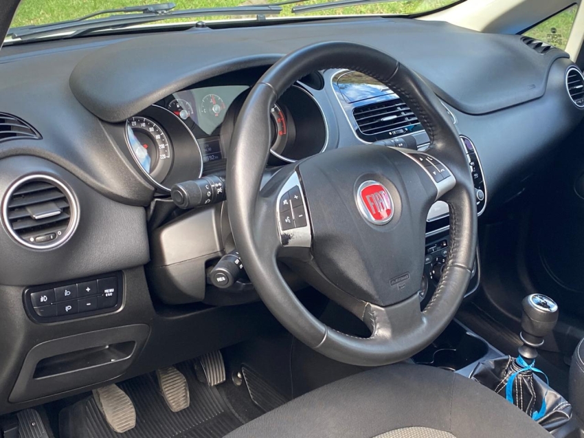 fiat linea 1.8 essence 16v flex 4p manual 20168