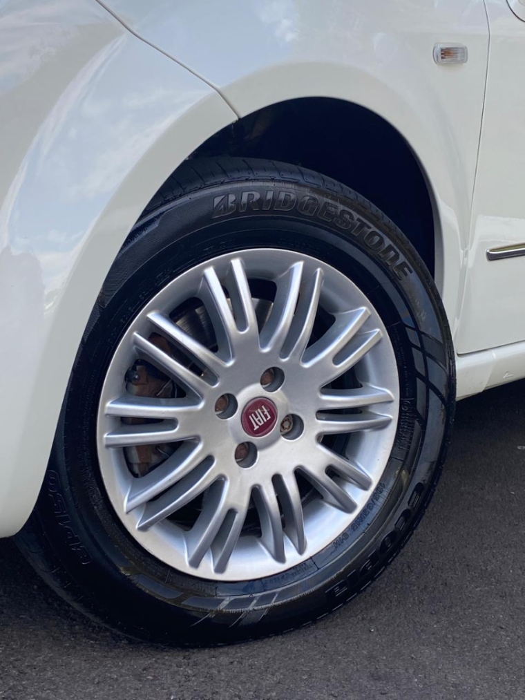 fiat linea 1.8 essence 16v flex 4p manual 20162