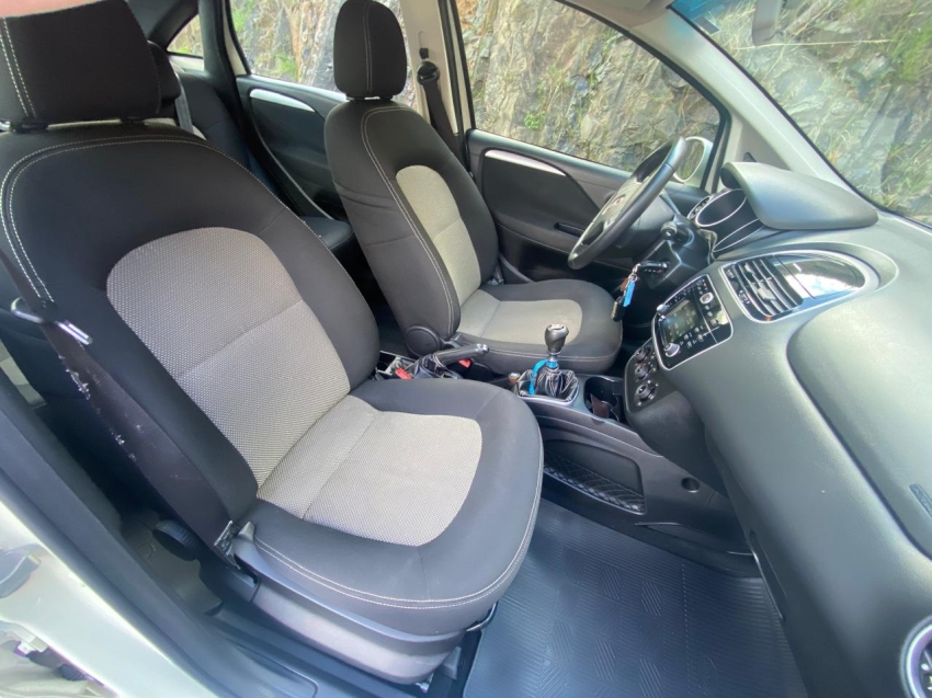 fiat linea 1.8 essence 16v flex 4p manual 201610