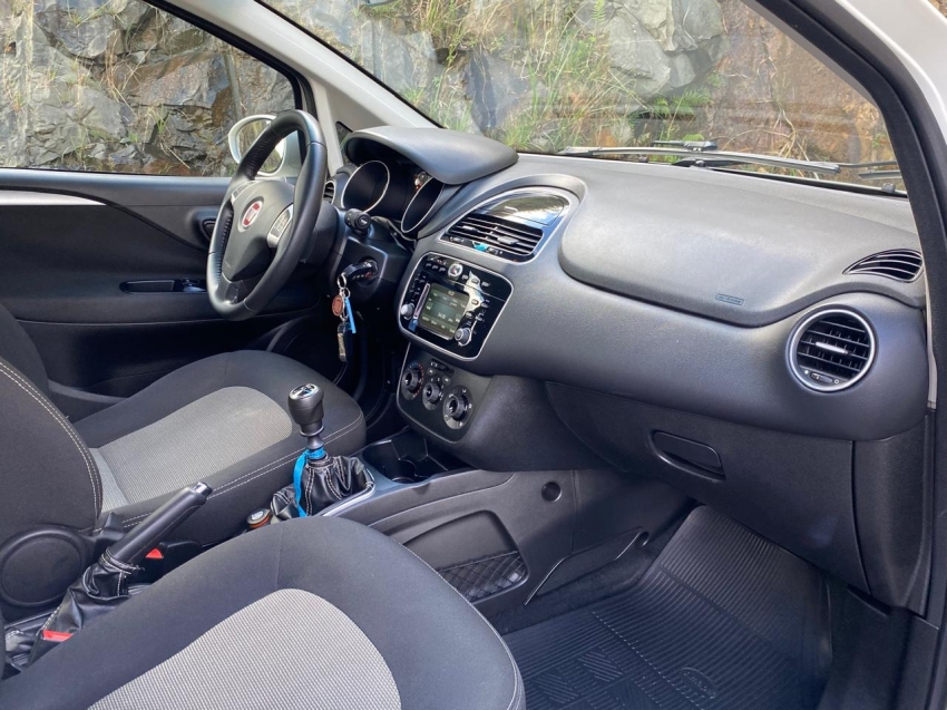 fiat linea 1.8 essence 16v flex 4p manual 201611