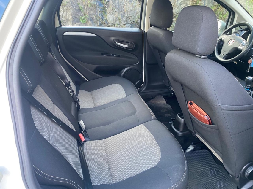 fiat linea 1.8 essence 16v flex 4p manual 201612