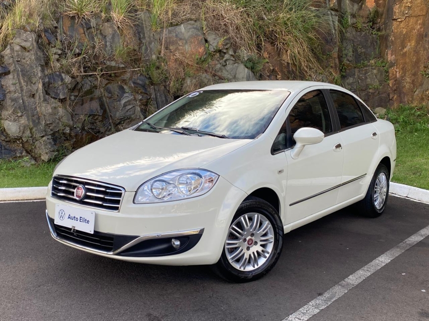 fiat linea 1.8 essence 16v flex 4p manual 2016