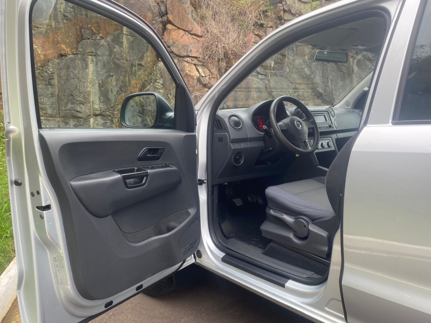 volkswagen amarok 2.0 se 4x4 cd 16v turbo intercooler diesel 4p manual 201412