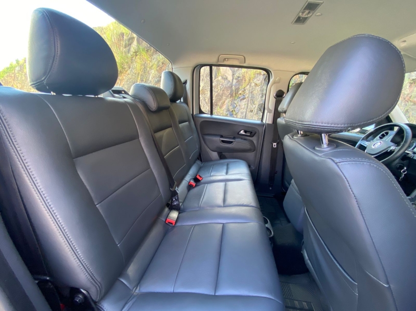 volkswagen amarok 2.0 trendline 4x4 cd 16v turbo intercooler diesel 4p automatico 201617