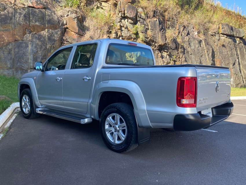 volkswagen amarok 2.0 trendline 4x4 cd 16v turbo intercooler diesel 4p automatico 20165