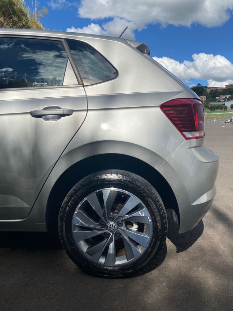 volkswagen polo 1.0 200 tsi highline automatico flex 4p 201811