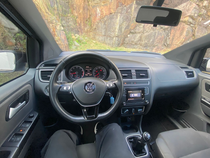 volkswagen fox 1.6 msi run 8v flex 4p manual 201713