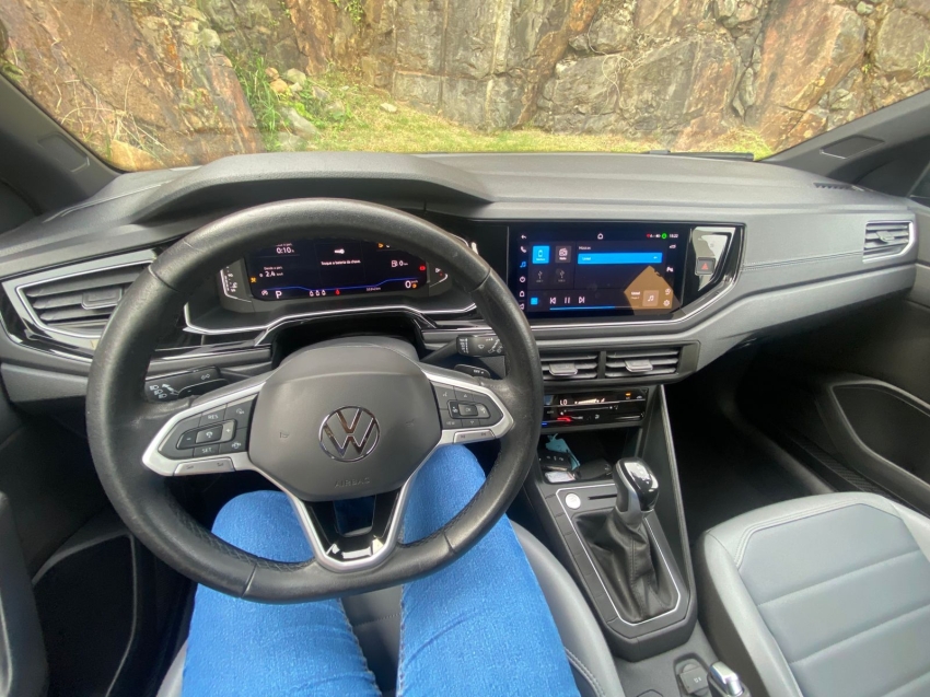 volkswagen nivus 1.0 200 tsi total flex highline automatico 4p 20244