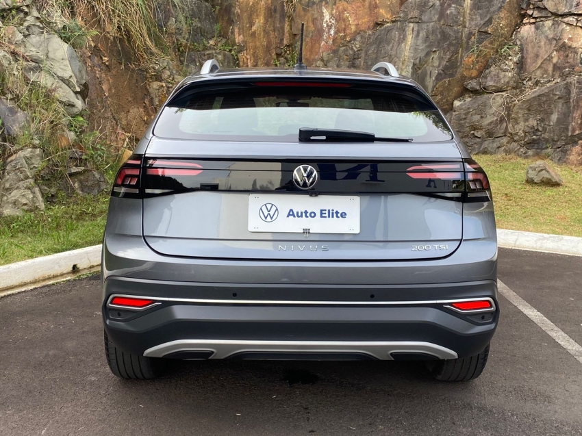 volkswagen nivus 1.0 200 tsi total flex highline automatico 4p 202414