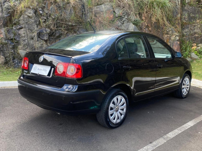 volkswagen polo sedan 1.6 mi 8v flex 4p manual 201013
