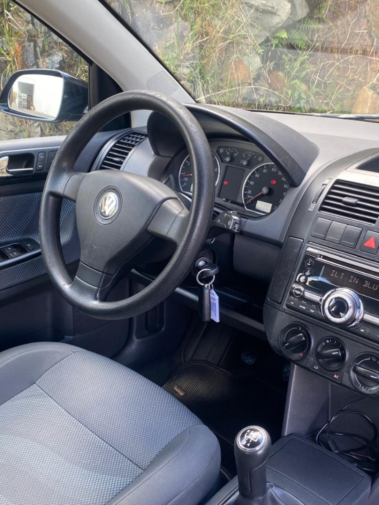 volkswagen polo sedan 1.6 mi 8v flex 4p manual 20109