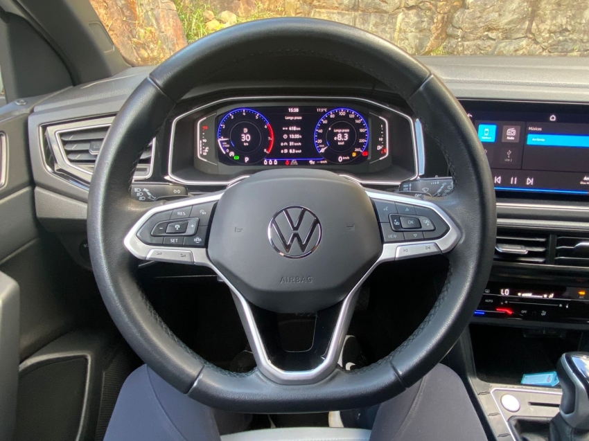 volkswagen nivus 1.0 200 tsi total flex highline automatico 4p 202420