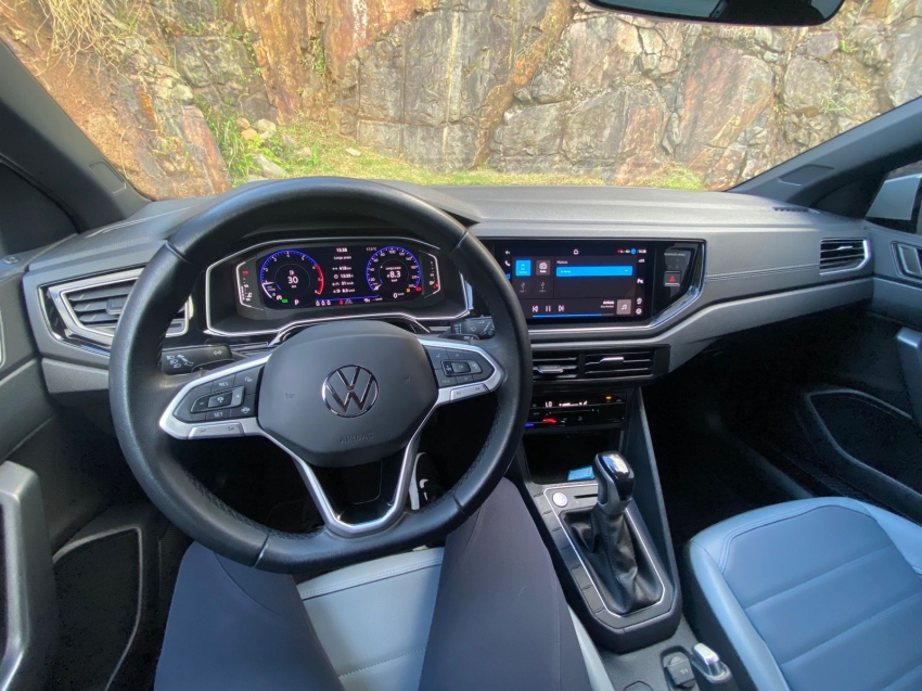 volkswagen nivus 1.0 200 tsi total flex highline automatico 4p 202421