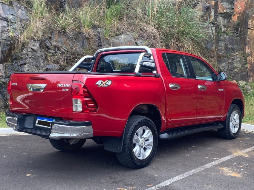 toyota hilux 2.8 srv 4x4 cd 16v diesel 4p automatico 20174