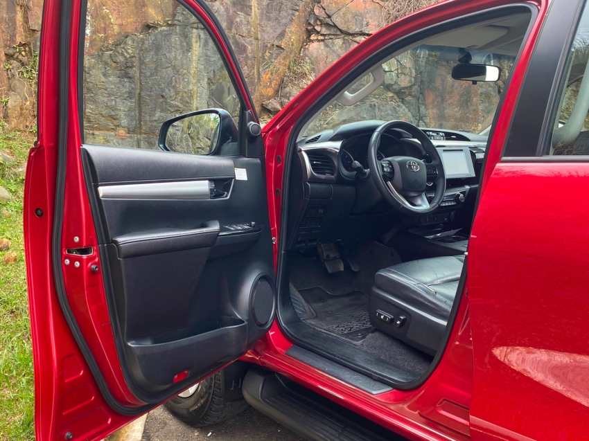 toyota hilux 2.8 srv 4x4 cd 16v diesel 4p automatico 20177