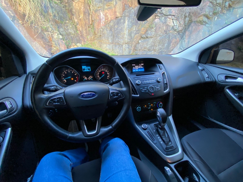 ford focus 2.0 se 16v flex 4p powershift automatico 201915