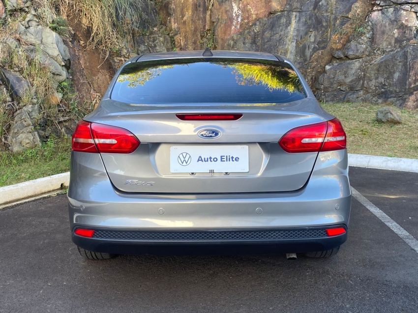 ford focus 2.0 se 16v flex 4p powershift automatico 20195