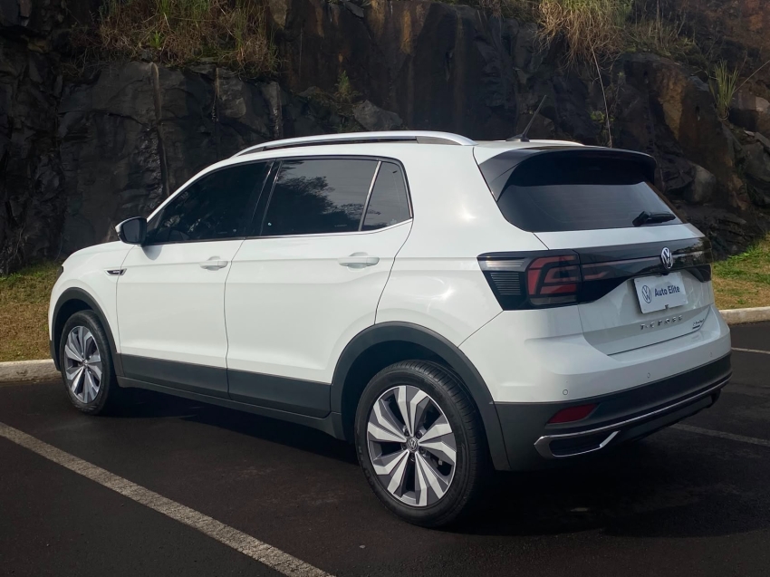 volkswagen t-cross 1.4 250 tsi total flex highline automatico 4p 20207