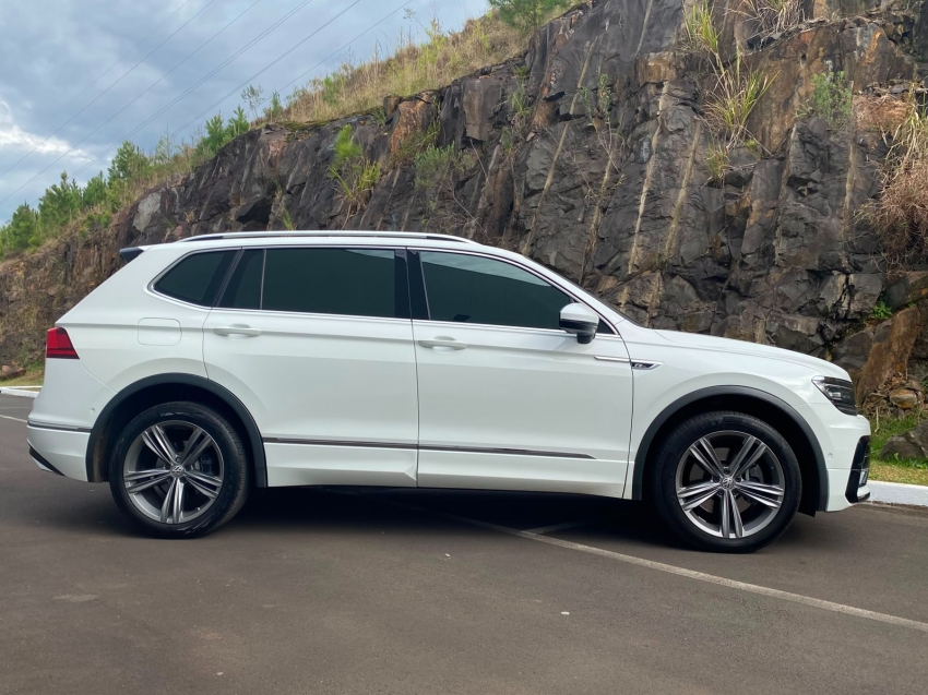volkswagen tiguan 2.0 350 tsi gasolina allspace r-line 4motion dsg 4p automatico 201912