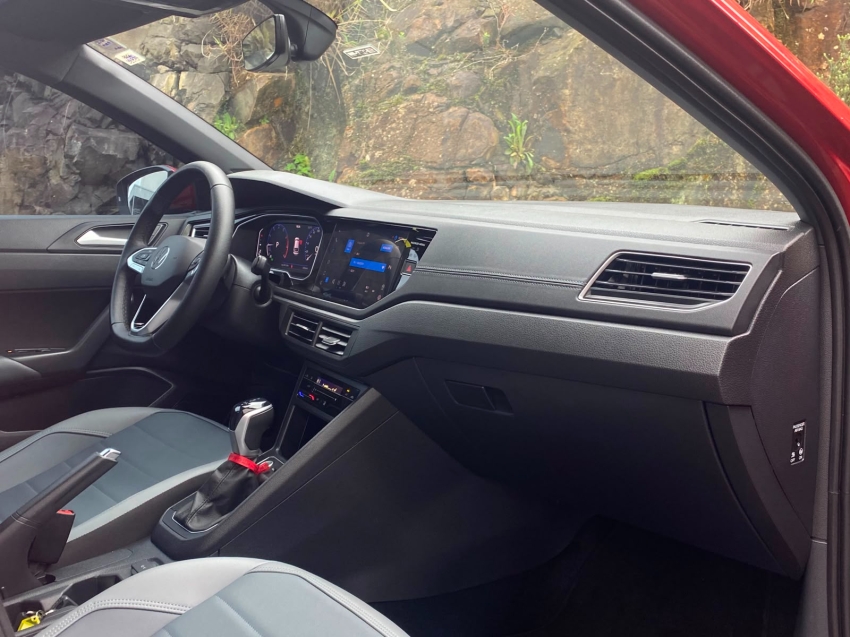 volkswagen nivus 1.0 200 tsi total flex highline automatico 4p 20248