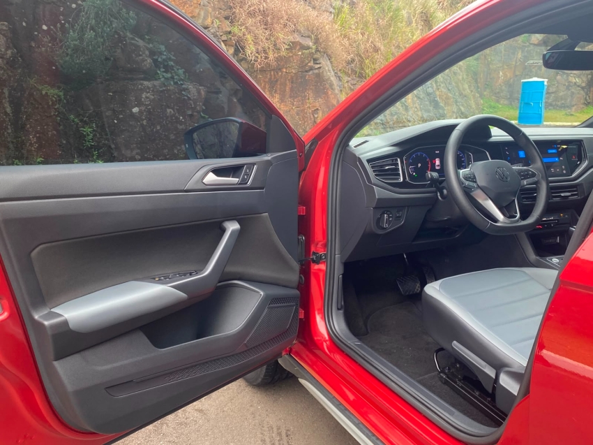 volkswagen nivus 1.0 200 tsi total flex highline automatico 4p 202412